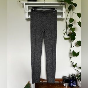 CB Collective Booty Scrunch Leggings